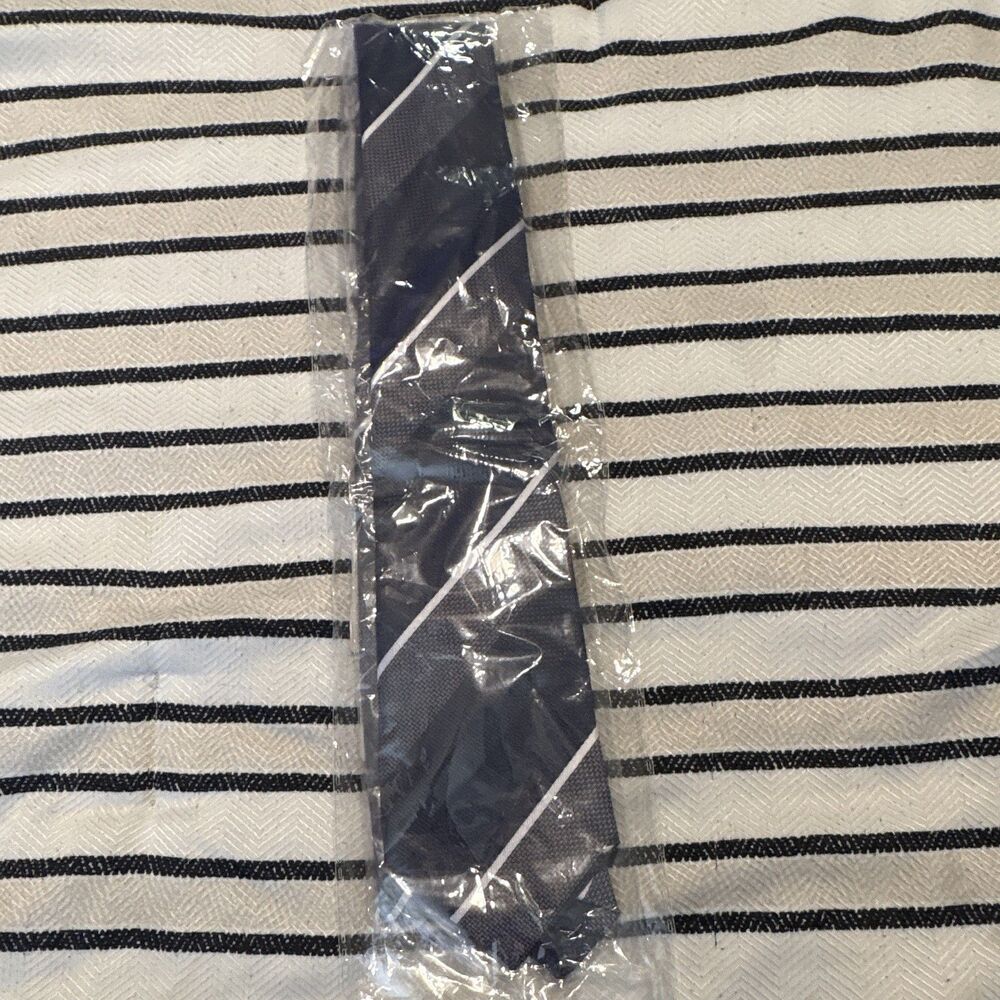 H&M Men's Blue & White Striped Slim Tie Woven Polyester One Size, 1 Piece